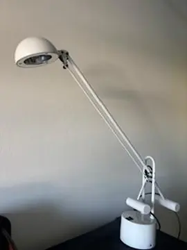 Lampe de bureau blanche