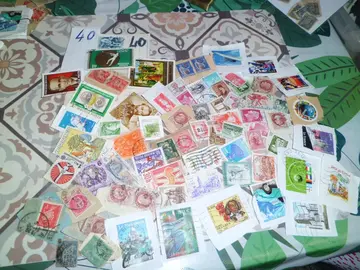 lot timbres monde 40