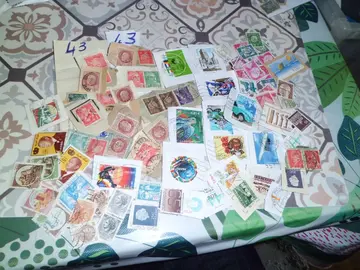 lot timbres monde 43