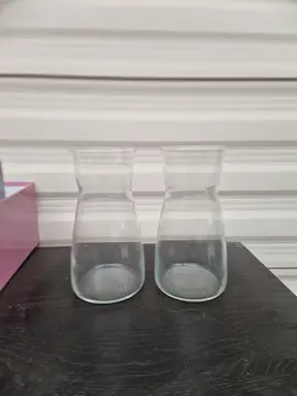 vases