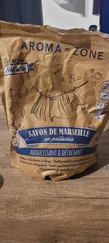 savon de Marseille en paillettes aromazone