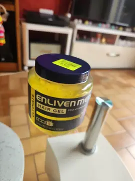 pot de gel cheveux