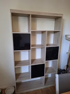 bibliothèque en bois