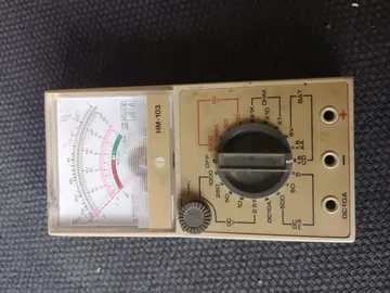 Contrôleur universel de courant modèle HM-103 (