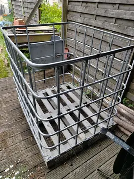 Cage de cuve 1000 litres
