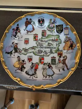 Assiette décorative
