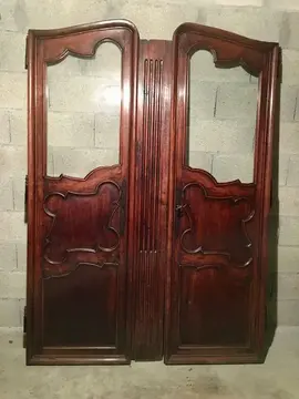 URGENT - Splendide immense grande armoire ancienne de château en bois massif