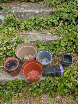 Pots en plastique