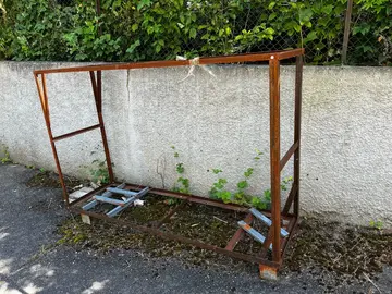 structure en métal