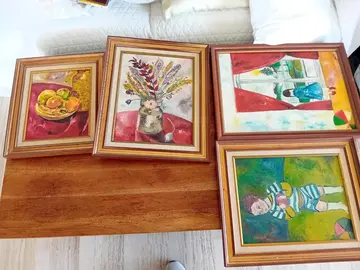 Dizaines de cadres en bois pour tableau et pour photos