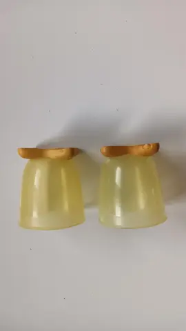 lot de deux gobelets plastique bébé