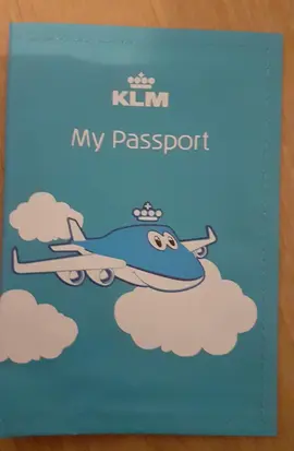 Donne 7 protège-passeports KLM