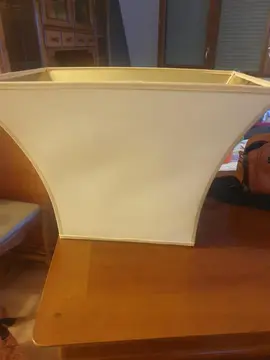 abat jour ou tête de lampadaire