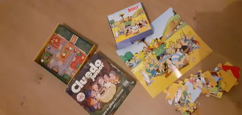 Petits jeux MC Do pour enfants : Cluedo et puzzle