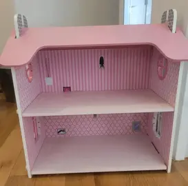Maison de poupee