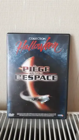 dvd film piege dans l'espace