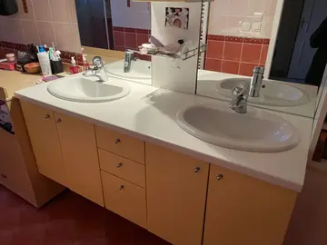 meubles de salle de bain