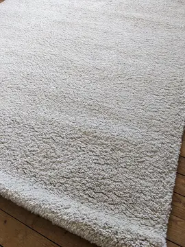 Tapis gris clair