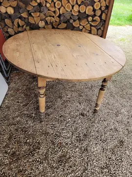 table en bois brut