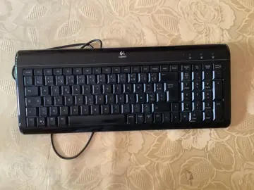 clavier Logitech