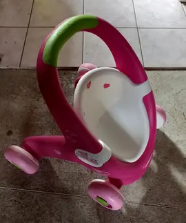 poussette poupée
