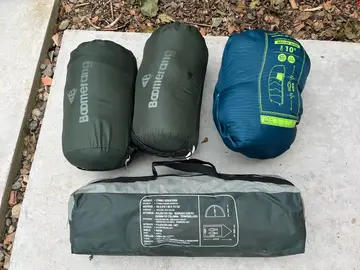 Pack de sac de couchage et tente