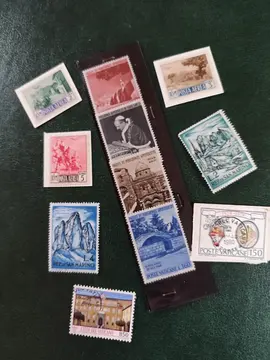 Lot timbres Vatican et San Marino