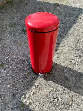 Poubelle 30L rouge