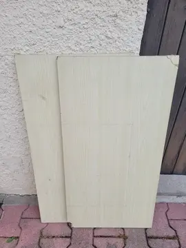 2 planches en agglo
