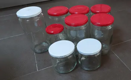 9 bocaux en verre