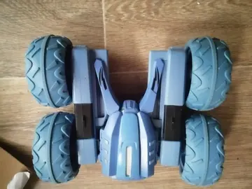 Voiture sans télé commande