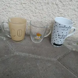 3 mugs