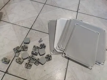 pièces pour étagère modulable ou enclos pour lapin