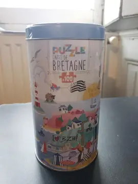 Joli Puzzle Carte de Bretagne
