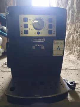 machine à café delonghi