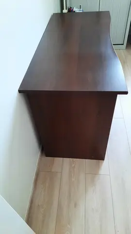 BUREAU EN PARTICULES BOIS