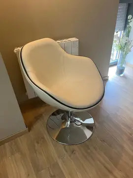 Fauteuil coque pivotant