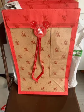 5 pochettes cadeaux