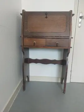 secrétaire