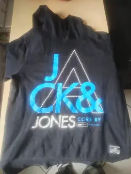 Pull noir taille L adulte marque Jack and Jones
