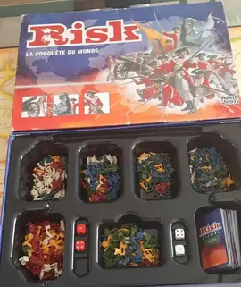 Jeu de société Risk (la conquête) du monde à partir de 10 ans
