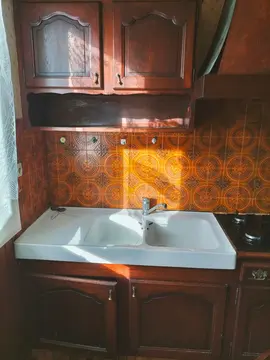 donne meubles de cuisine en bois massif, à démonter