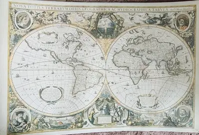 mappemonde sur feuille