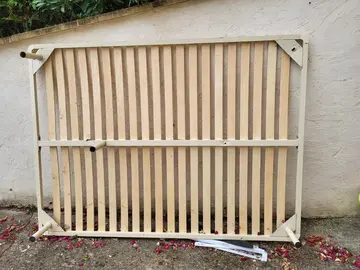 sommier 140x190