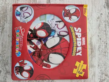 Livre 3 puzzles spiderman espagnol