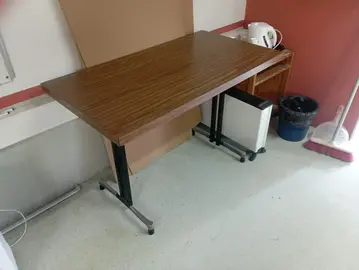 Table en bois