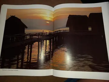 Livre. Deutschland. 23 x 30 cms 300 pages