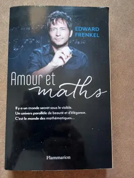 Livre. Amour et maths 15 x 24 cms. 350 p