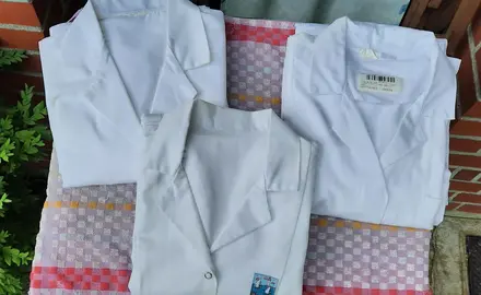 3 blouses blanches manches longues 40/42