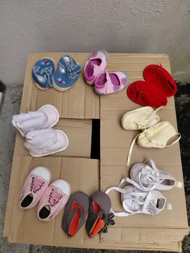 lot chaussons enfant